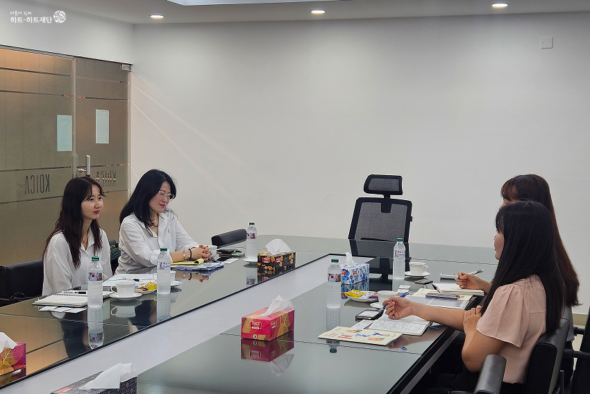 KOICA 방글라데시 사무소와 미팅을 진행중인 모습